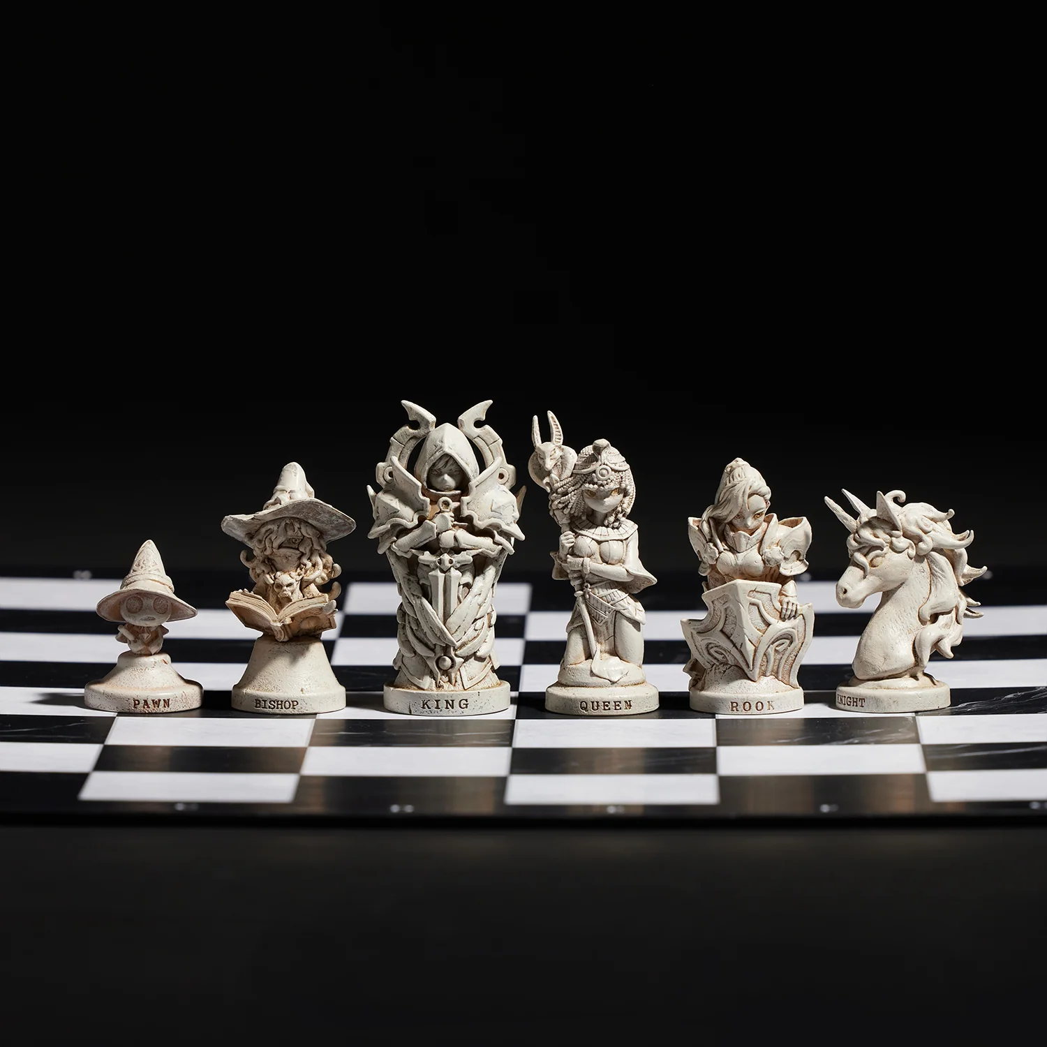[Summoners War] Premium Chess Set (Light vs Darkness) - Image 3